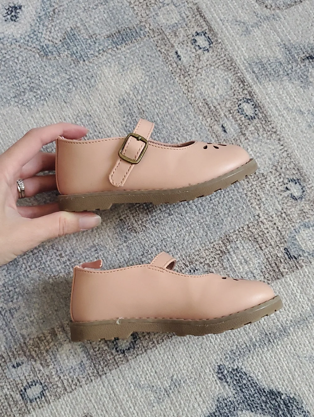 Old Navy Toddler Girls Bamboo Pink Mary Jane Shoes Sz7